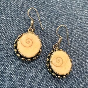 Cream Shell Earrings made in Hawaii